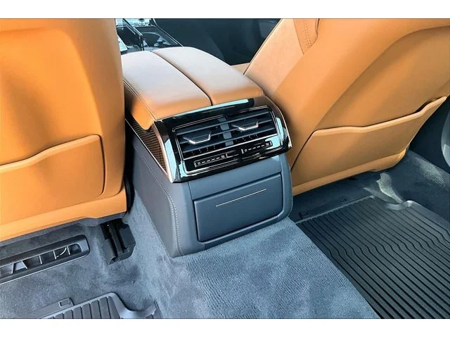 Nuevos AUDI S8 à Estados chez autogozo