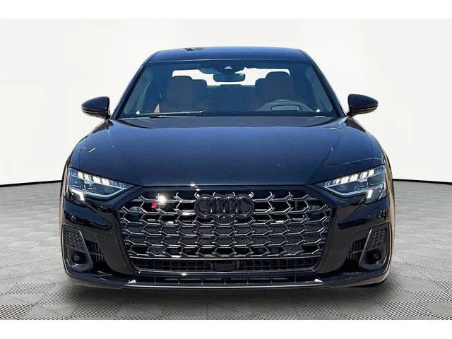 Nuevos AUDI S8 à Estados chez autogozo