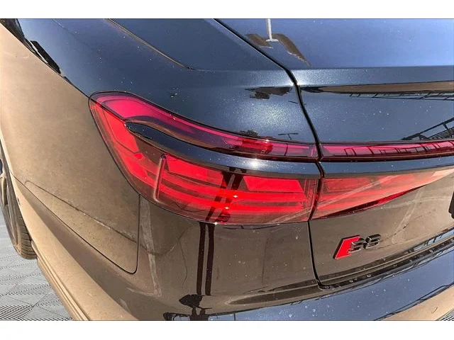 Nuevos AUDI S8 à Estados chez autogozo