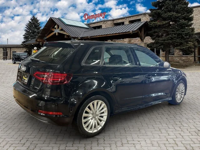 SEMINUEVOS AUDI A3 e-tron a Estados en autogozo