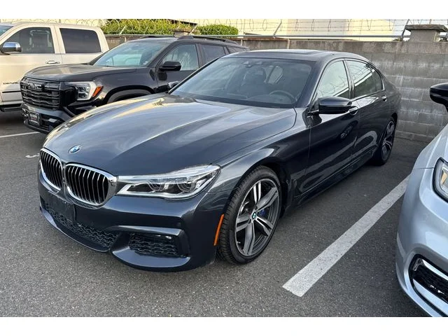SEMINUEVOS BMW 7 Series at ELK GROVE in Elk Grove Buick GMC