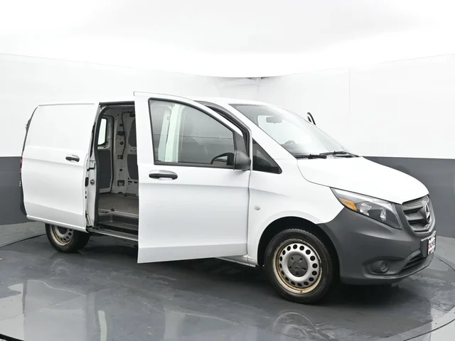 SEMINUEVOS MERCEDES-BENZ Metris a Estados en autogozo