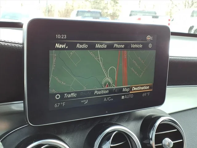 SEMINUEVOS MERCEDES-BENZ GLC a Vauxhall en Maplecrest Ford Lincoln of Union