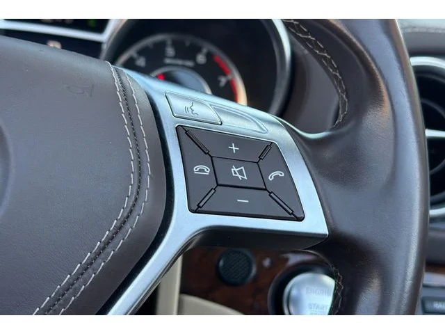 SEMINUEVOS MERCEDES-BENZ SL-Class at ELK GROVE in Elk Grove Buick GMC