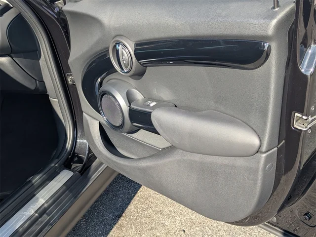 SEMINUEVOS MINI Cooper at Kennesaw, in Town Center Nissan