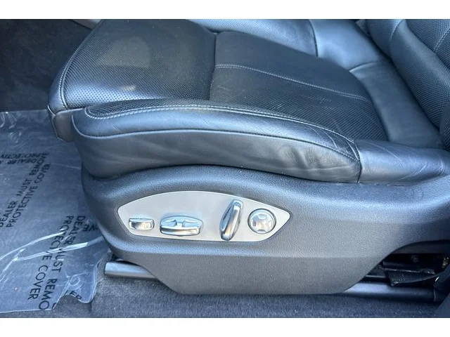 SEMINUEVOS PORSCHE Macan at ELK GROVE in Elk Grove Buick GMC