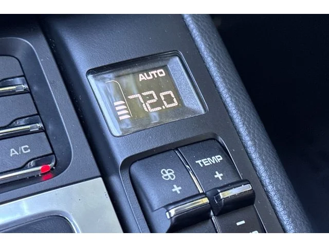 SEMINUEVOS PORSCHE Macan at ELK GROVE in Elk Grove Buick GMC