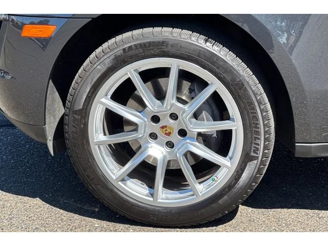 SEMINUEVOS PORSCHE Macan at ELK GROVE in Elk Grove Buick GMC