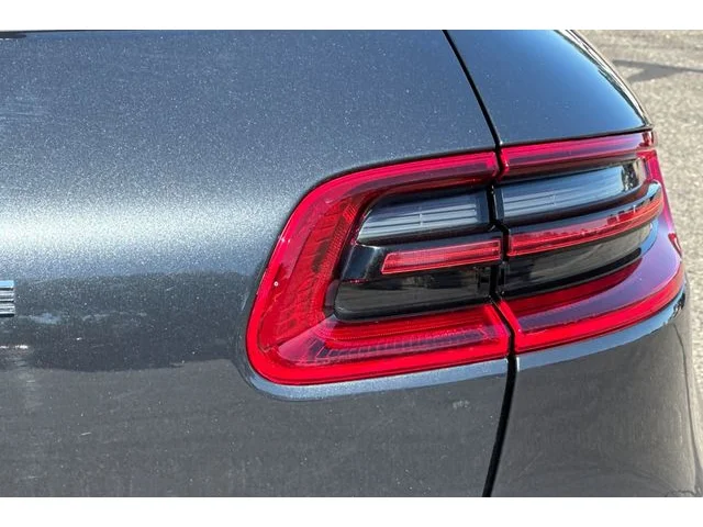 SEMINUEVOS PORSCHE Macan at ELK GROVE in Elk Grove Buick GMC