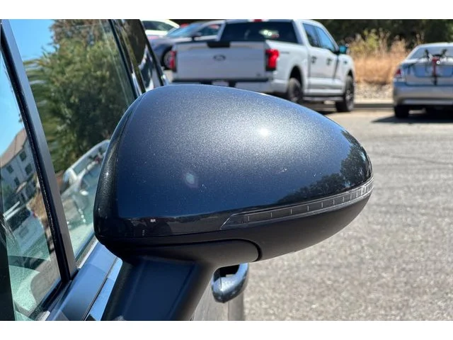 SEMINUEVOS PORSCHE Macan at ELK GROVE in Elk Grove Buick GMC