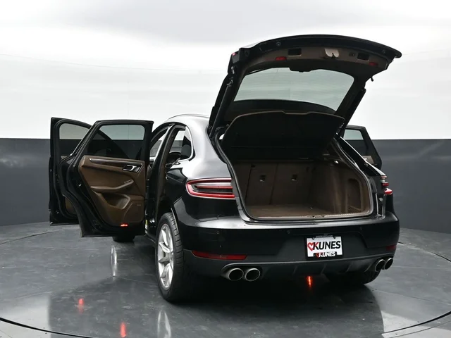 SEMINUEVOS PORSCHE Macan a Estados en autogozo