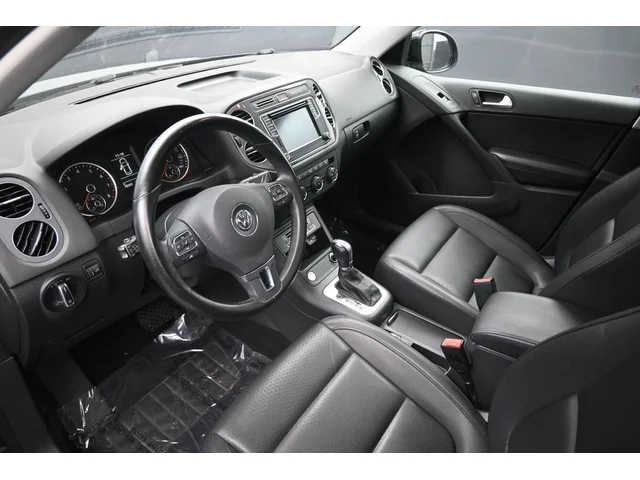 SEMINUEVOS VOLKSWAGEN Tiguan a Estados en autogozo