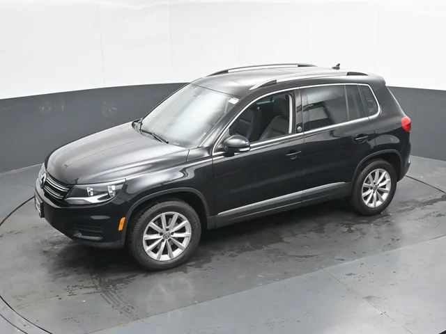 SEMINUEVOS VOLKSWAGEN Tiguan a Estados en autogozo