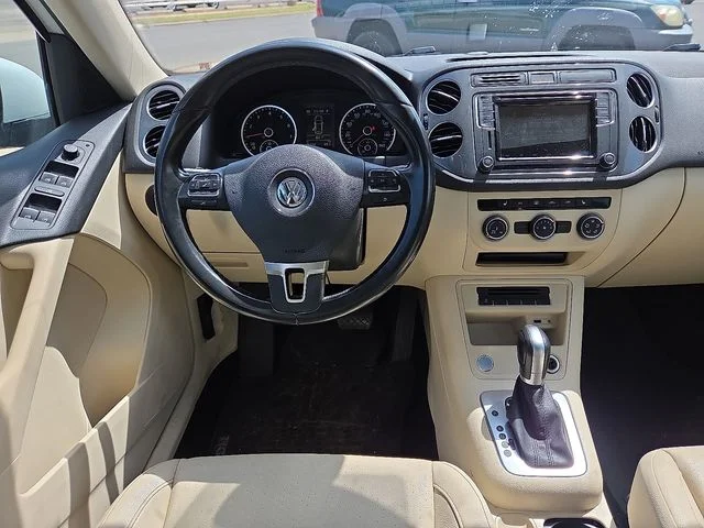 SEMINUEVOS VOLKSWAGEN Tiguan a Estados en autogozo
