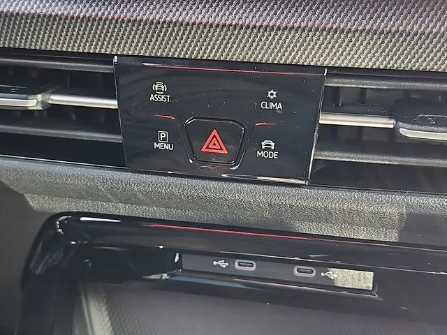 Nuevos VOLKSWAGEN GOLF GTI à Estados chez autogozo