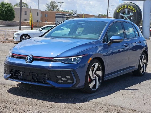 Nuevos VOLKSWAGEN GOLF GTI à Estados chez autogozo
