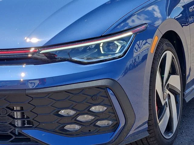 Nuevos VOLKSWAGEN GOLF GTI à Estados chez autogozo
