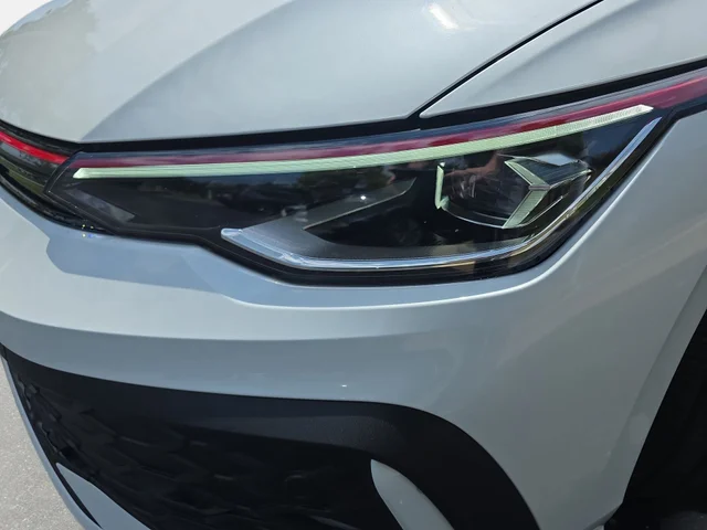 SEMINUEVOS VOLKSWAGEN Golf GTI a Estados en autogozo