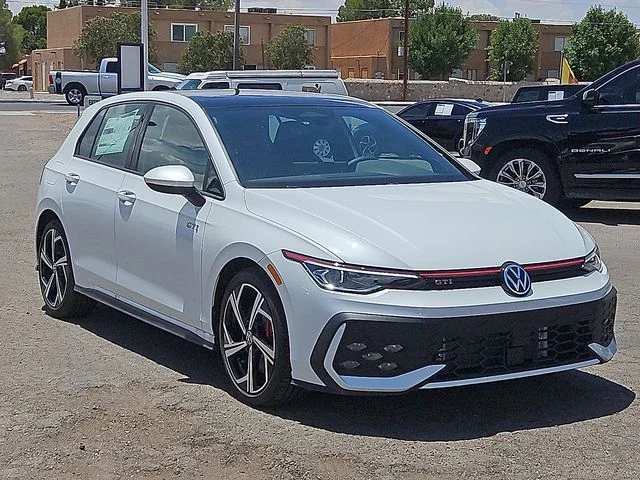 Nuevos VOLKSWAGEN GOLF GTI à Estados chez autogozo