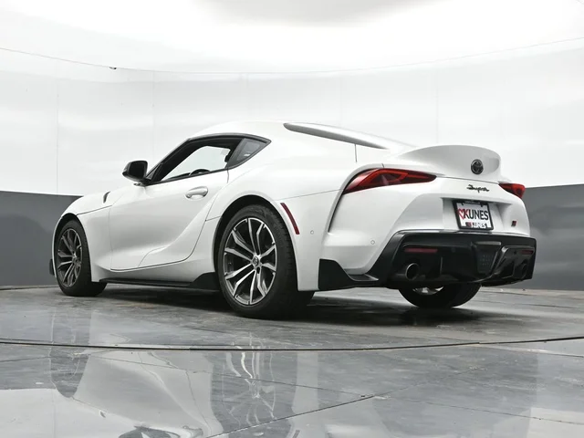 SEMINUEVOS TOYOTA Supra a Estados en autogozo