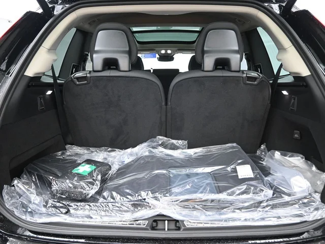 Nuevos VOLVO XC90 à Estados chez autogozo
