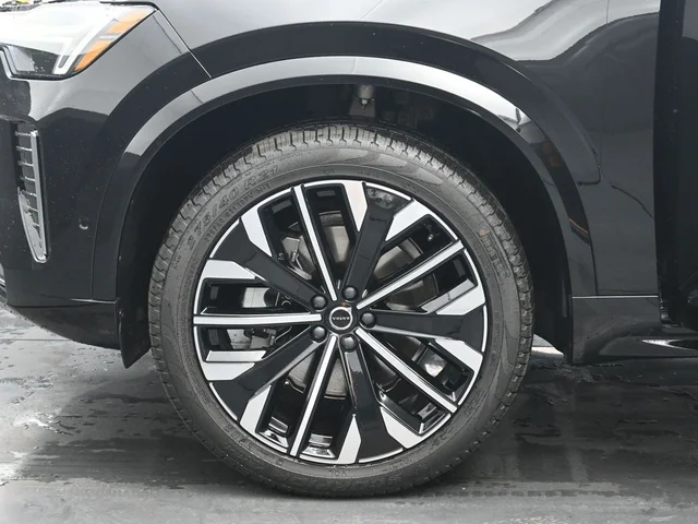 Nuevos VOLVO XC90 à Estados chez autogozo