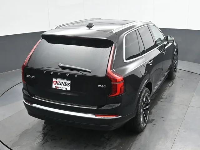 Nuevos VOLVO XC90 à Estados chez autogozo