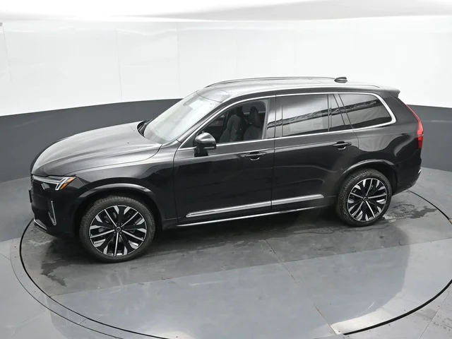 Nuevos VOLVO XC90 à Estados chez autogozo