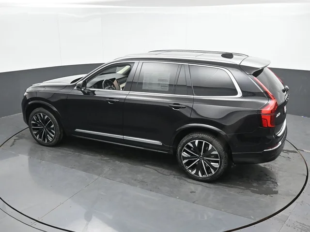Nuevos VOLVO XC90 à Estados chez autogozo