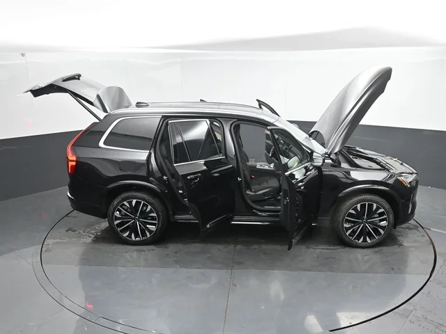 Nuevos VOLVO XC90 à Estados chez autogozo