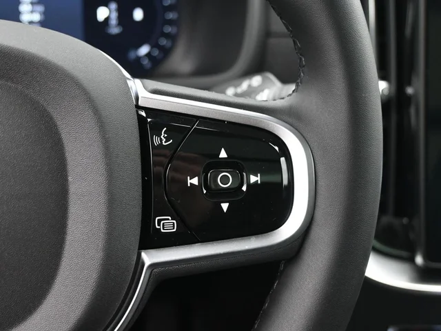 Nuevos VOLVO XC90 à Estados chez autogozo