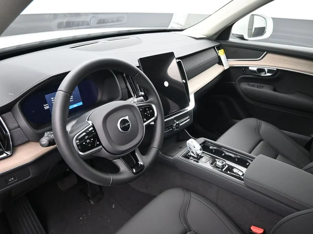 Nuevos VOLVO XC90 à Estados chez autogozo