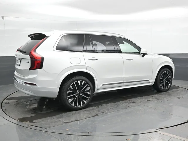 Nuevos VOLVO XC90 à Estados chez autogozo