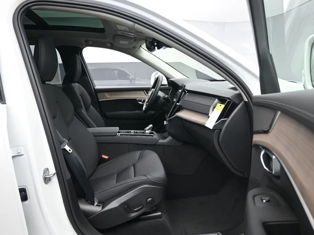 Nuevos VOLVO XC90 à Estados chez autogozo