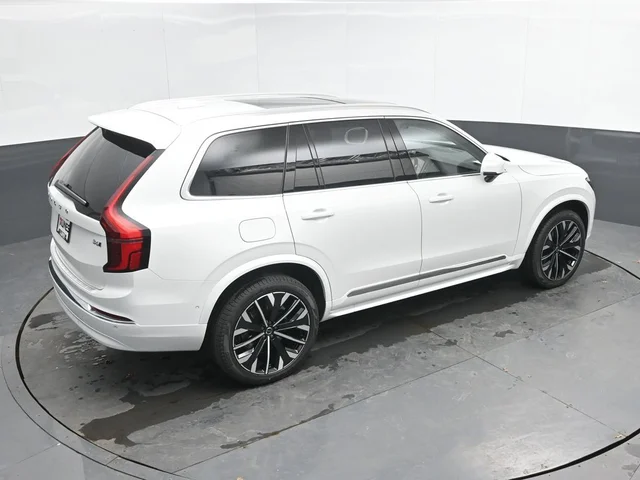 Nuevos VOLVO XC90 à Estados chez autogozo