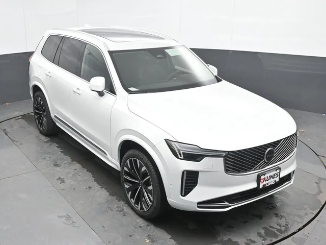 Nuevos VOLVO XC90 à Estados chez autogozo