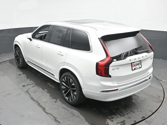 Nuevos VOLVO XC90 à Estados chez autogozo