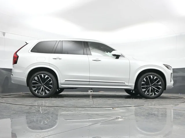 Nuevos VOLVO XC90 à Estados chez autogozo