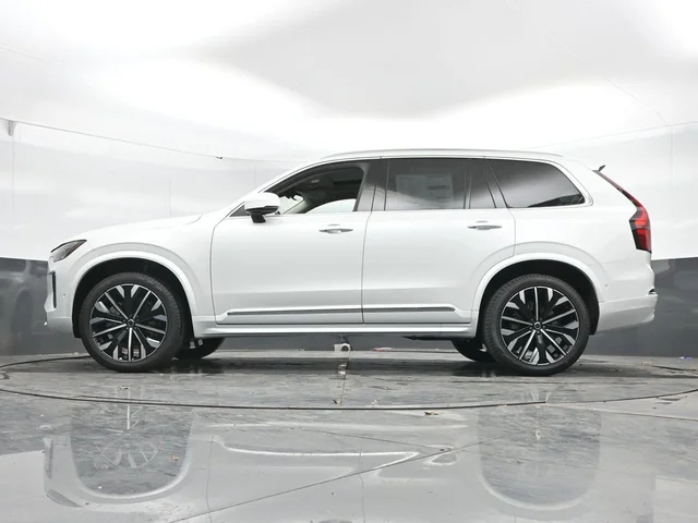 Nuevos VOLVO XC90 à Estados chez autogozo