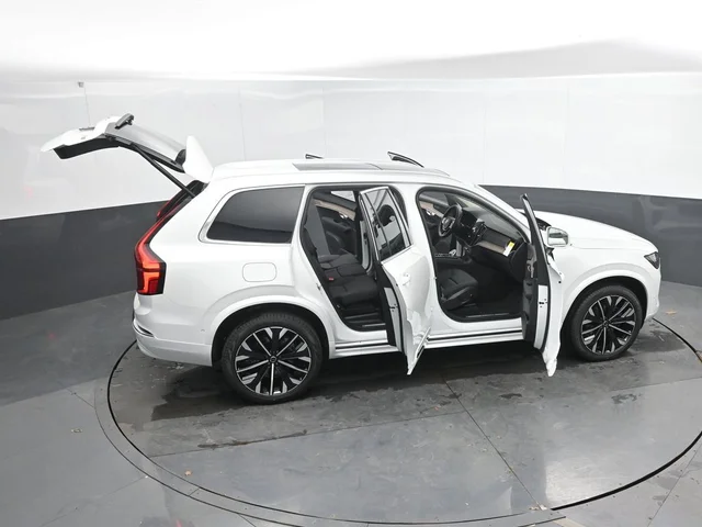 Nuevos VOLVO XC90 à Estados chez autogozo