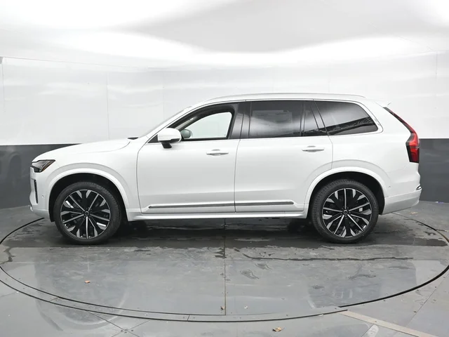 Nuevos VOLVO XC90 à Estados chez autogozo
