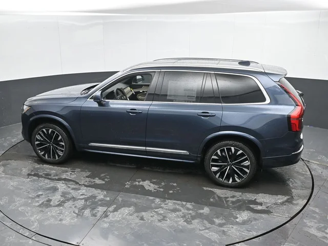 Nuevos VOLVO XC90 à Estados chez autogozo