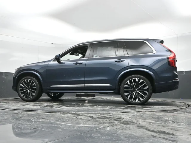 Nuevos VOLVO XC90 à Estados chez autogozo
