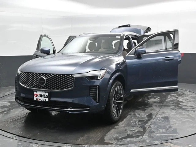 Nuevos VOLVO XC90 à Estados chez autogozo