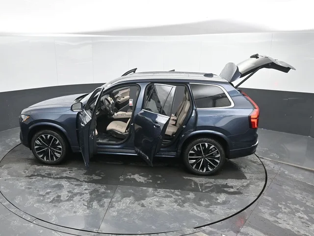 Nuevos VOLVO XC90 à Estados chez autogozo