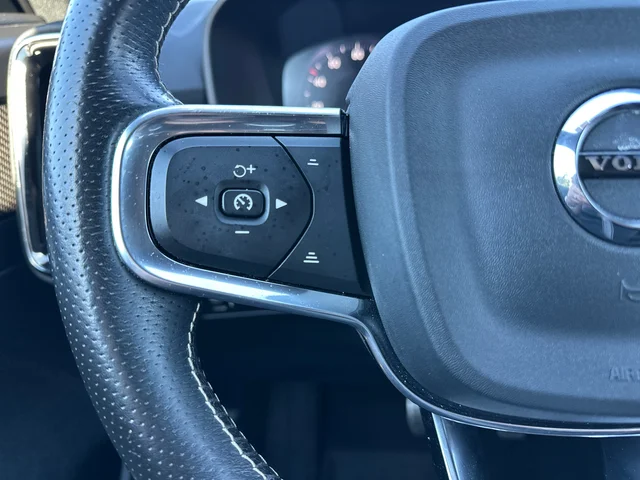 SEMINUEVOS VOLVO XC40 a Estados en autogozo