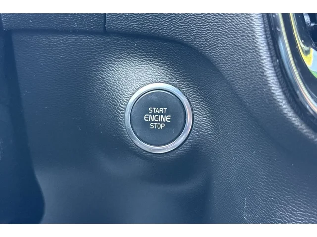 Pre-Owned VOLVO XC40 at Anderson Honda in Palo Alto