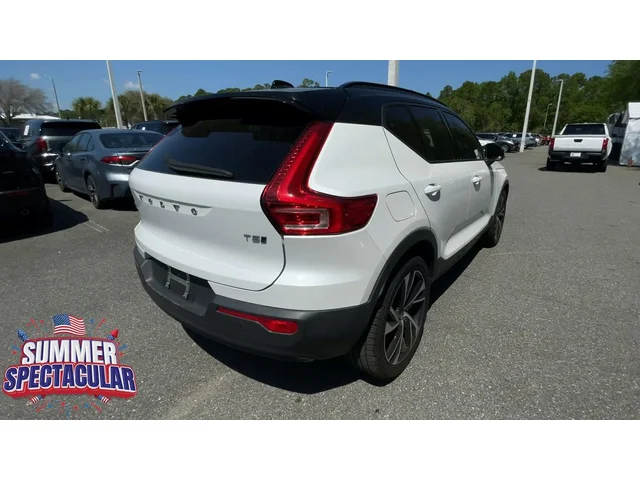 SEMINUEVOS VOLVO XC40 a Estados en autogozo