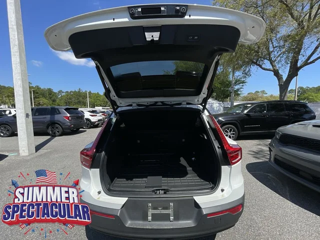 SEMINUEVOS VOLVO XC40 a Estados en autogozo