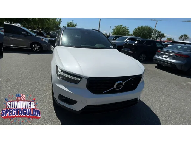 SEMINUEVOS VOLVO XC40 a Estados en autogozo